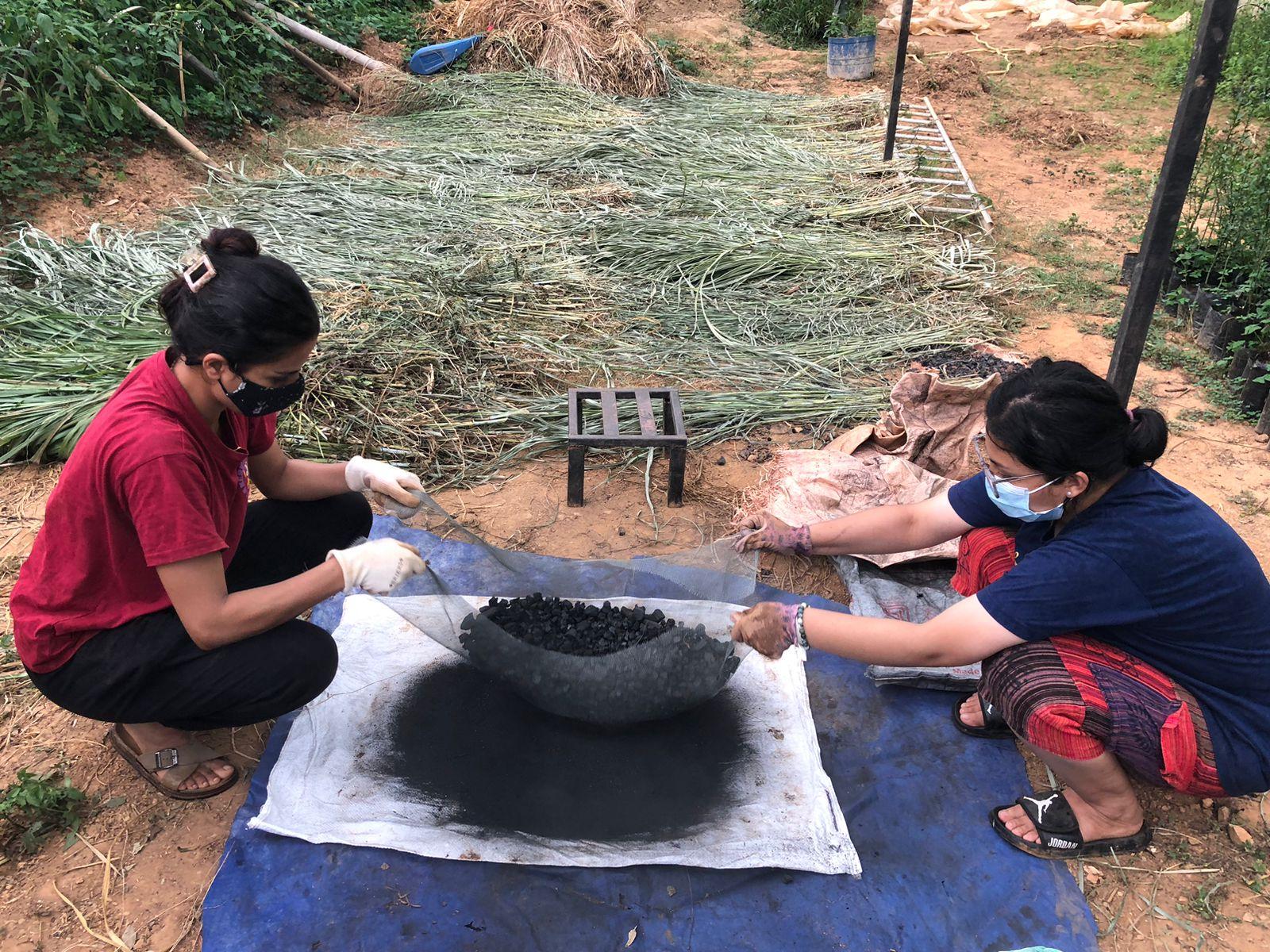 sifting biochar
